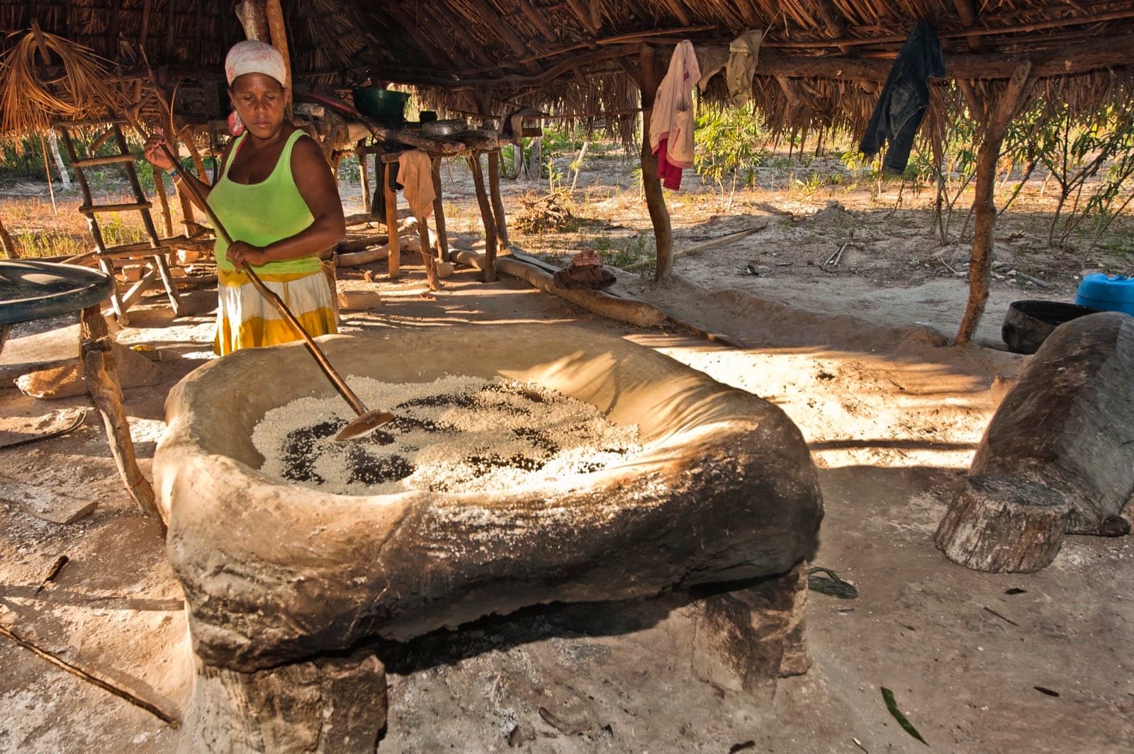 Quilombo do Vão de Almas, Cavalcante-GO: forno da casa de farinha